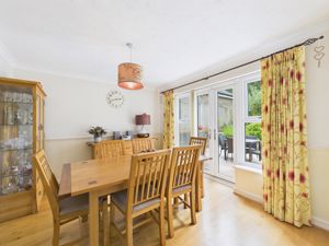 Dining room - click for photo gallery